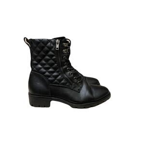 White mountain woman, shoe boots Size 7 Black 7 1/2